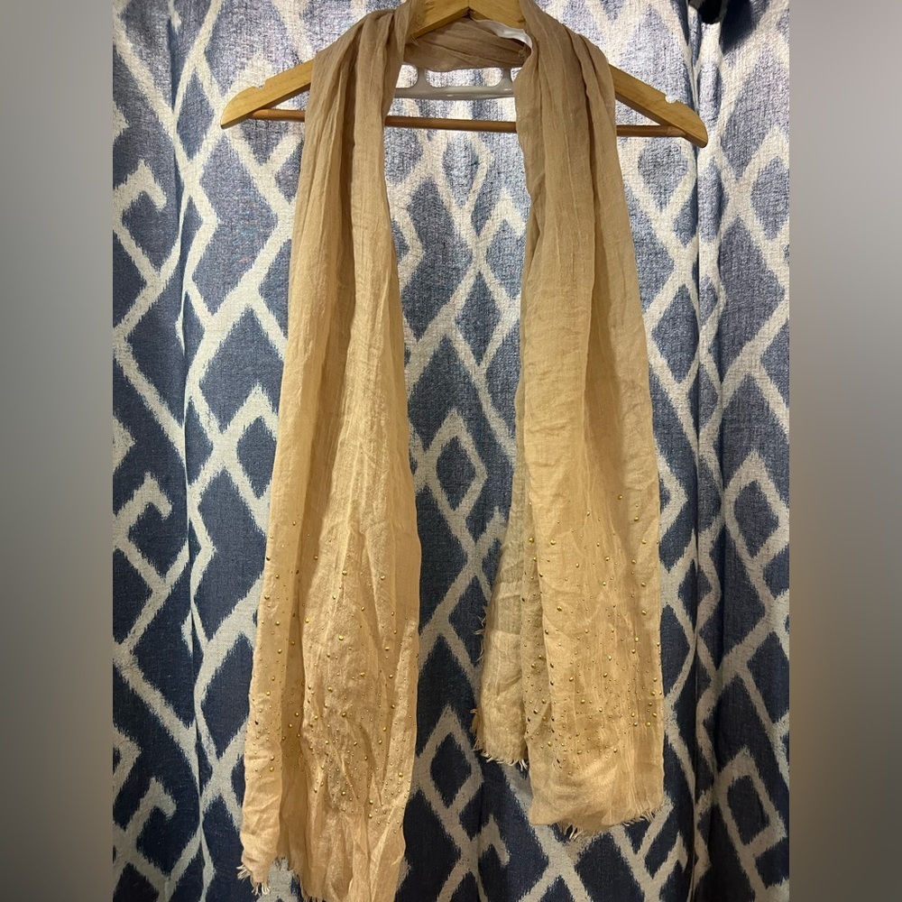 2 Chic Tan and Gold scarf
